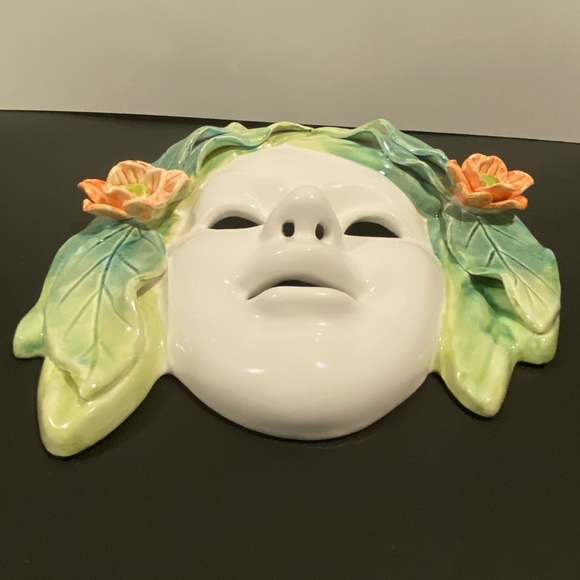 Ceramic Art Pottery Girl Flowers Face Mask Wall Decor Hand-Painted - Picture 5 of 9